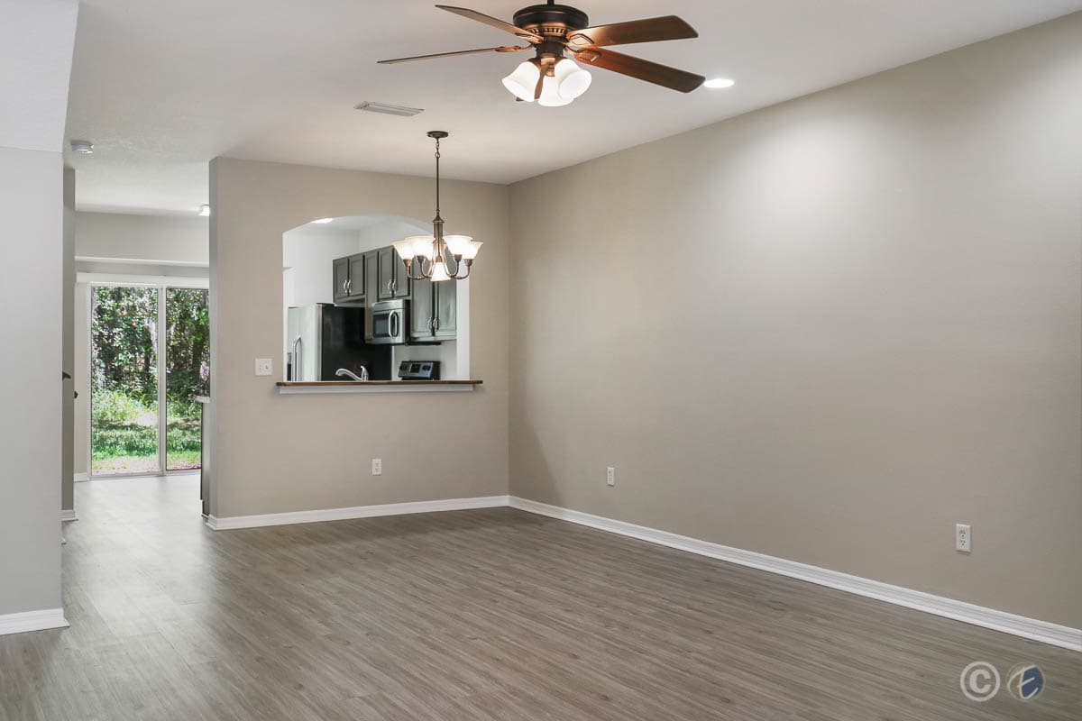 Living/Dining combo