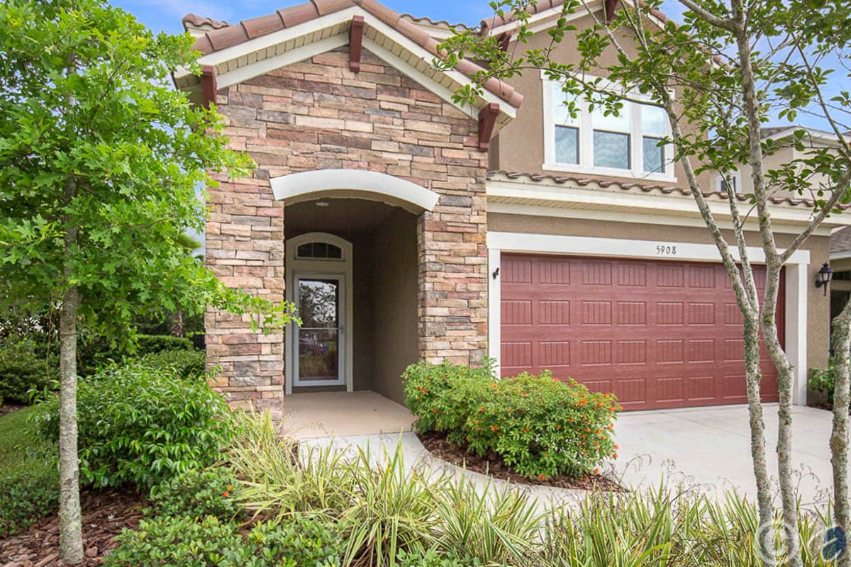Home for Rent: 5908 Caldera Ridge Dr, Lithia - Front