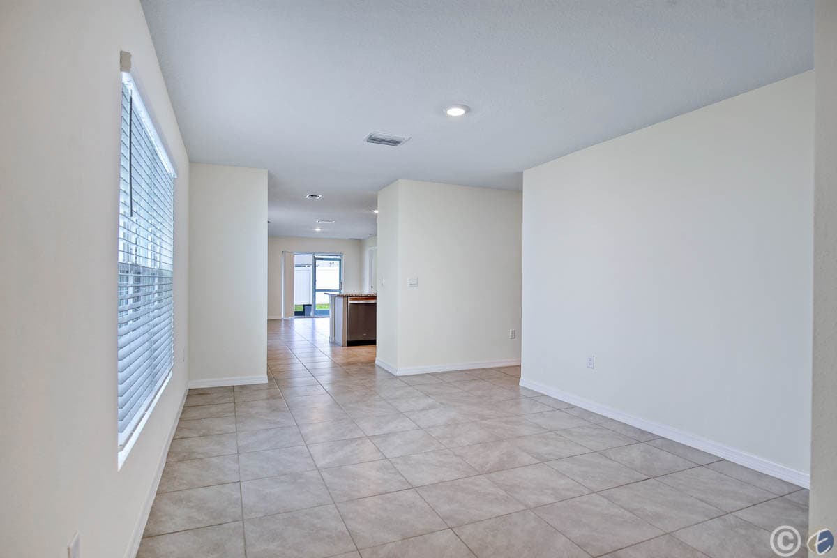 Home for Rent: 12148 Water Ash Pl, Riverview - Dining Room
