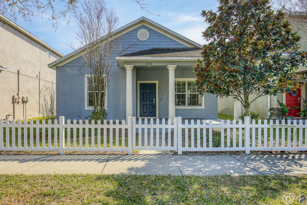 Home for Rent: 2736 Lantern Hill Ave, Brandon - Front