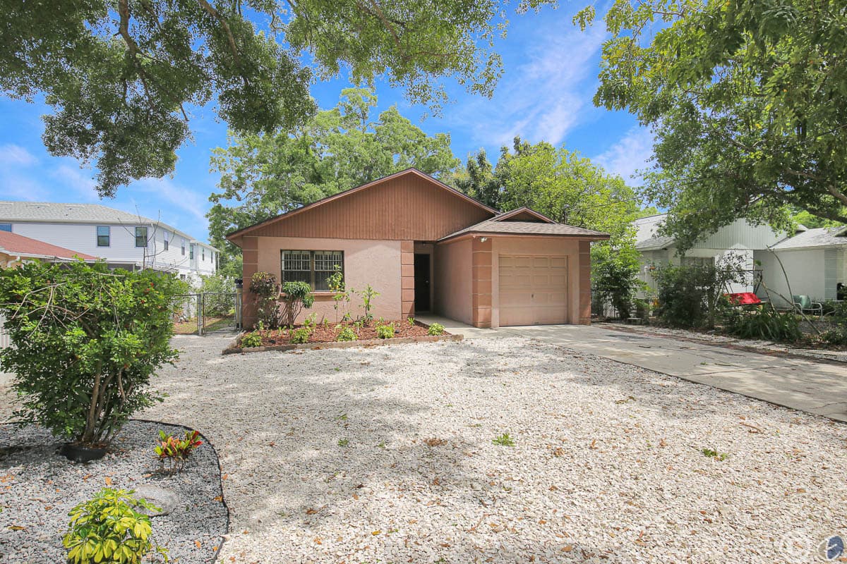 Home for Sale: 6304 S Harold Ave, Tampa - Front