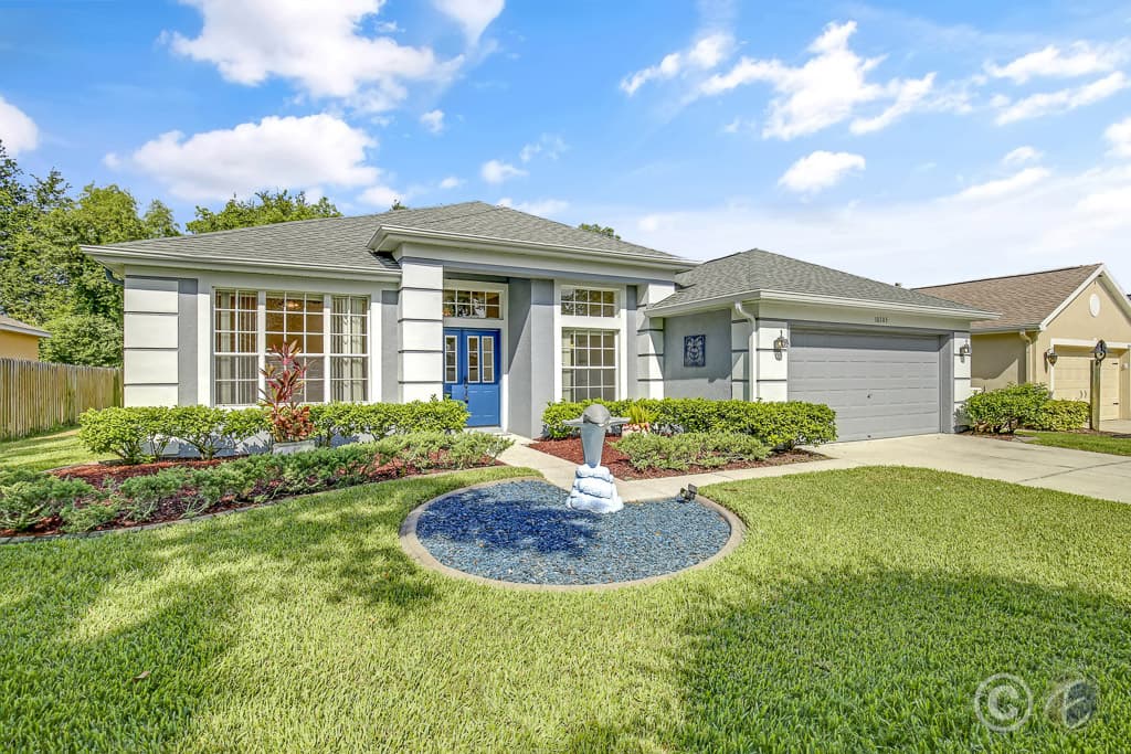 Home for Rent: 10105 Cannon Dr, Riverview - Front