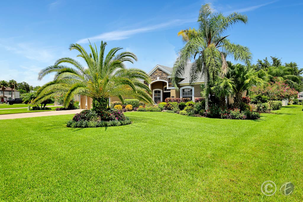 Home for Sale: 3410 Walden Reserve Dr, Plant City - Front