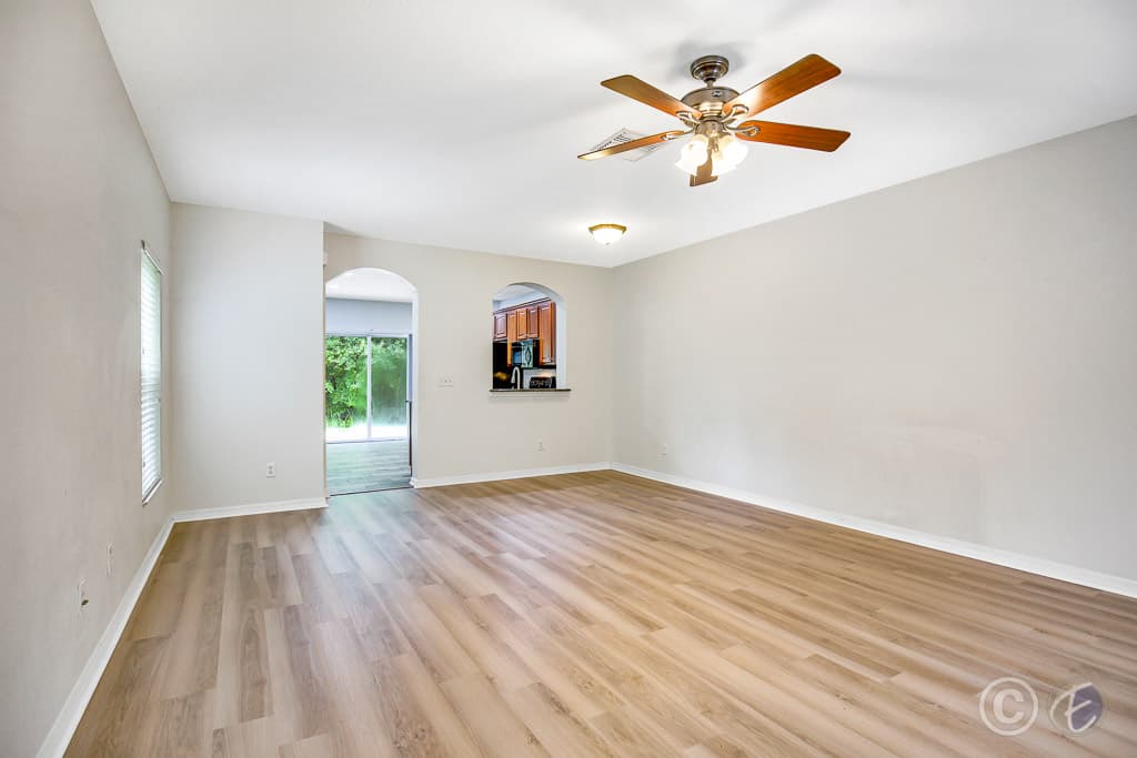 Home for Rent: 15867 Fishhawk View Dr, Lithia - Living Room/ Dining Room