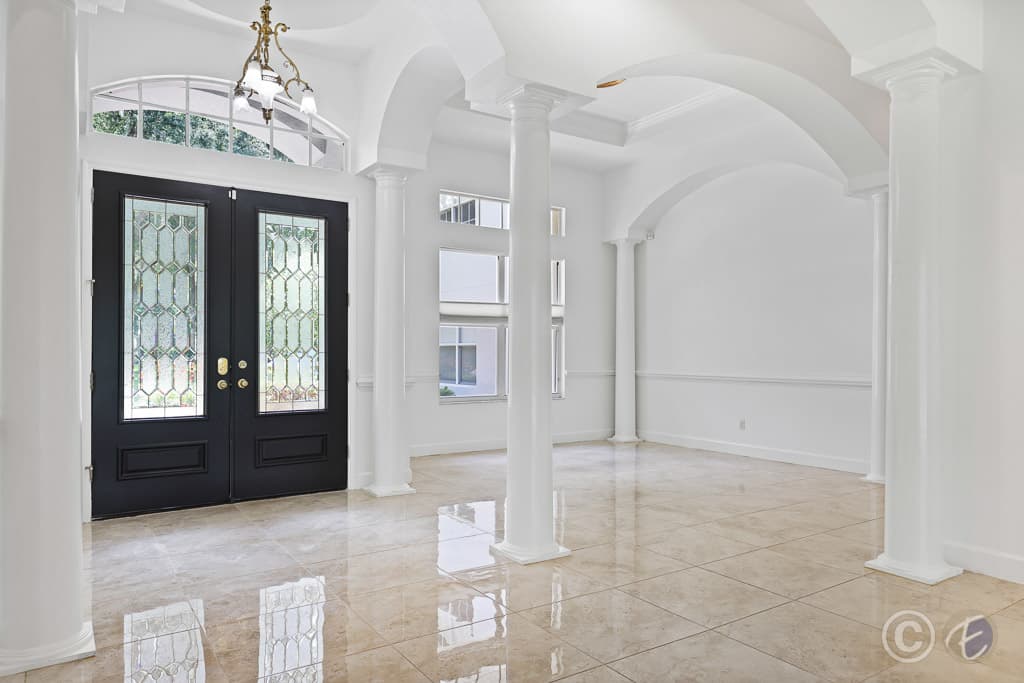 Home for Rent: 6034 Hammock Hill Ave, Lithia - Entry
