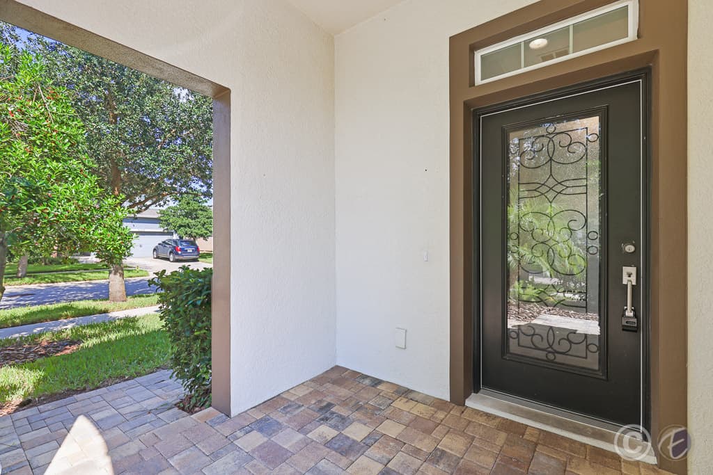 Home for Rent: 14302 Barrington Stowers Dr, Lithia - Front