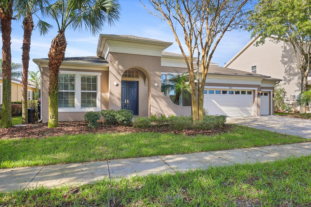 Home for Rent: 15921 Persimmon Grove Dr, Lithia - Front