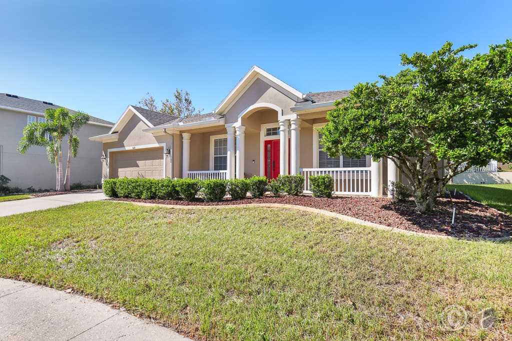 Home for Sale: 1626 Harvest Grove Ct, Valrico - Front