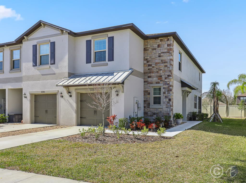Home for Sale: 14341 Editors Note St, Ruskin - Front
