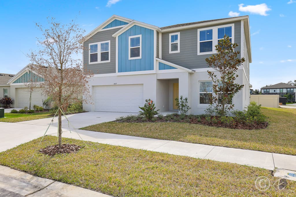 Home for Rent: 14817 Sterling Spur Ave, Lithia - Front