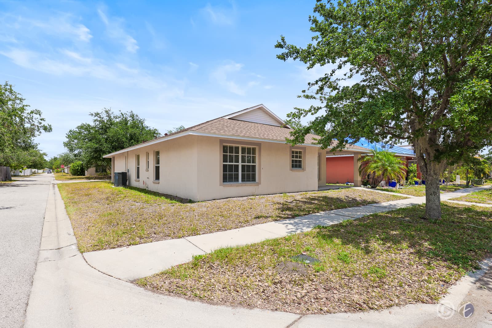 Home for Rent: 2106 Pleasant View Ave, Ruskin - Front