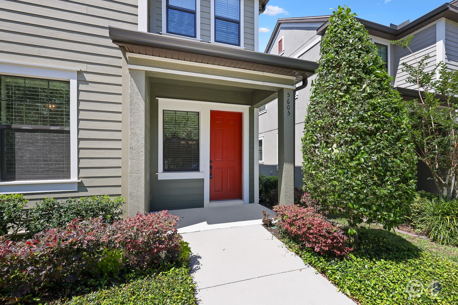 Home for Rent: 5605 Kingsley Corner Way, Lithia - Front