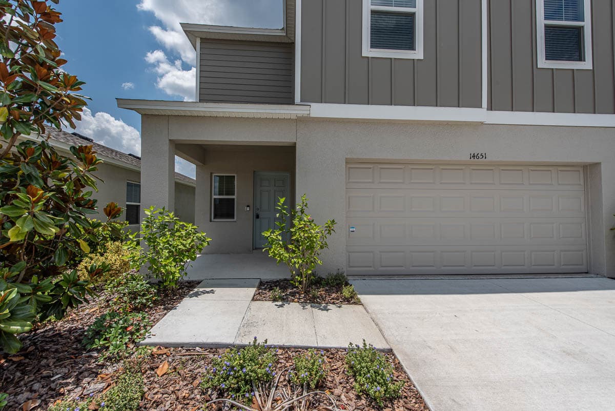 Home for Rent: 14651 Brumby Ridge Ave, Lithia - File 14651brumbyridge-3.jpg