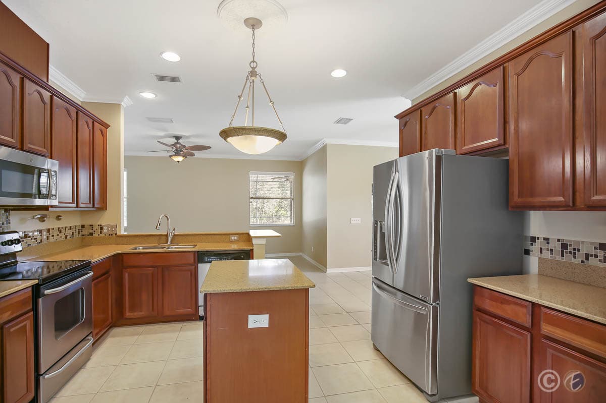 Home for Rent: 14819 Heronglen Dr, Lithia - File 14819heronglendr-2-2.jpg