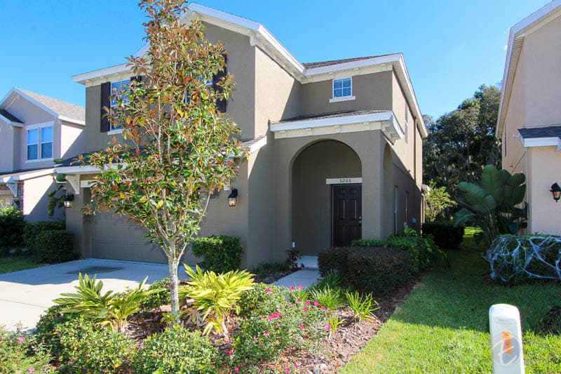 Home for Rent: 5206 Bannister Park Ln, Lithia - File 5206BannisterParkLn-2.jpg