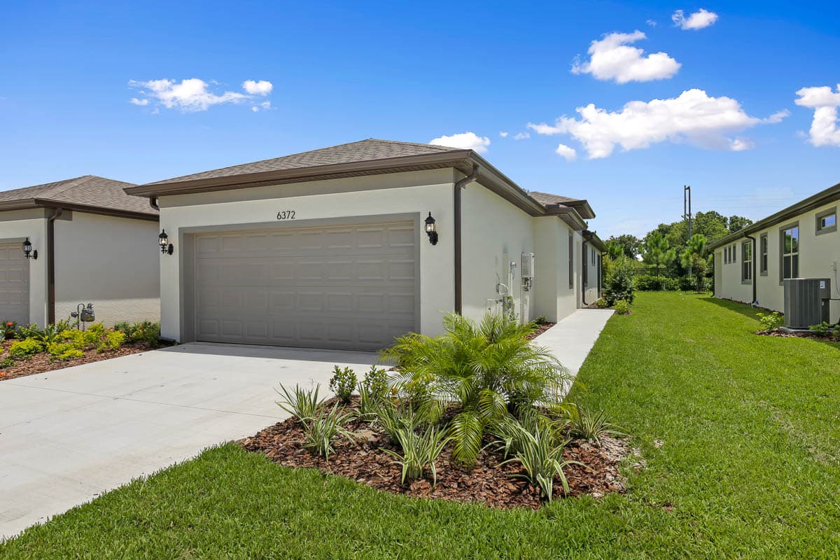 File 6372mooringlinecir-2.jpg