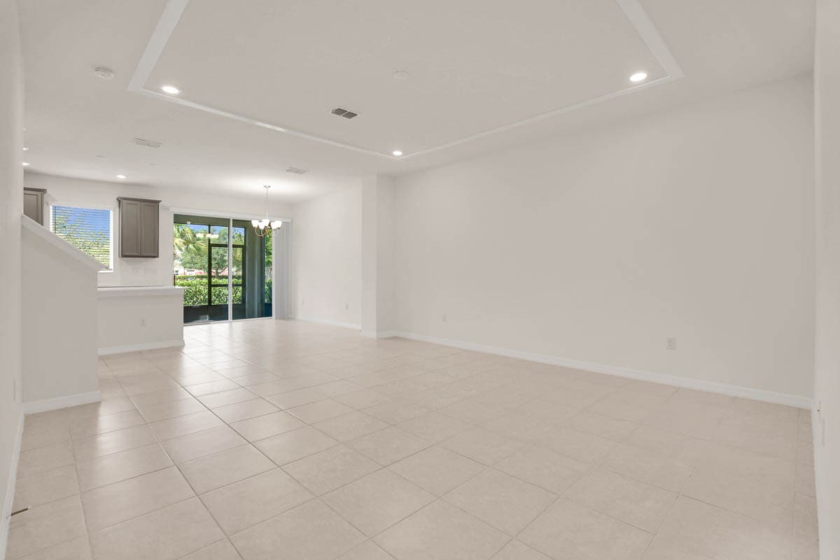 Home for Rent: 14085 Kite Ln, Lithia - File 14085kiteln-1.jpg
